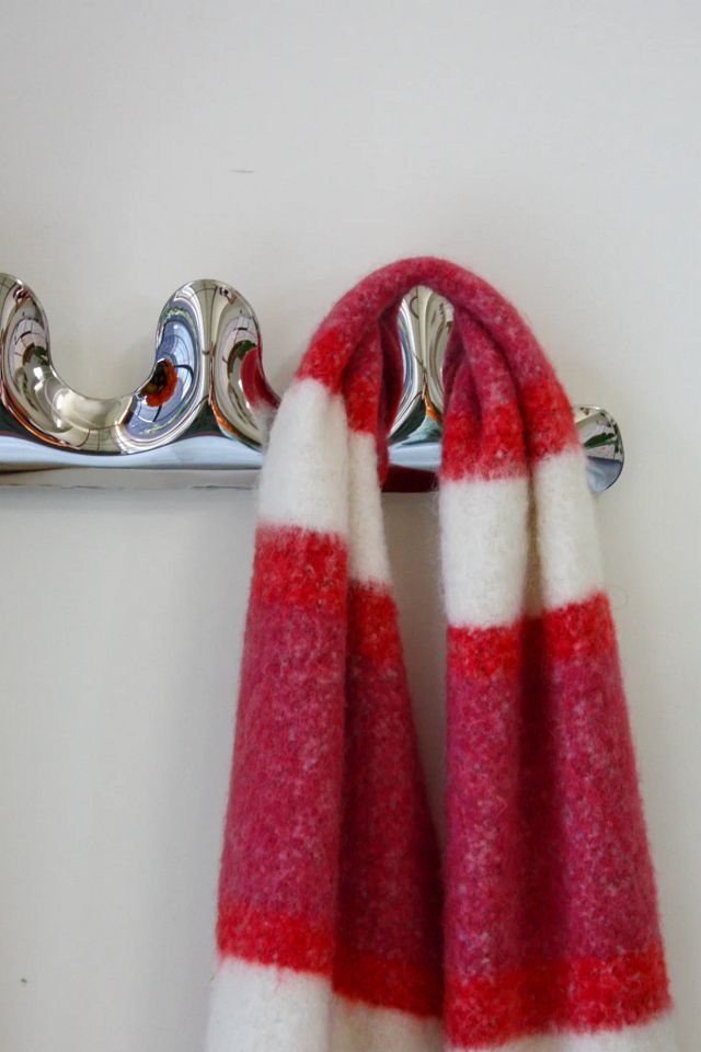 Dupe Chrome Puffy Wall Hanger #3