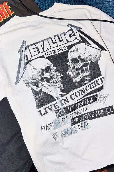 Metallica Vintage Tour Graphic Tee