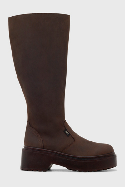 ROC Boots Australia ROC Troupe Leather Knee High Wide Calf Boot in Brown, Women’s at Urban Outfitters