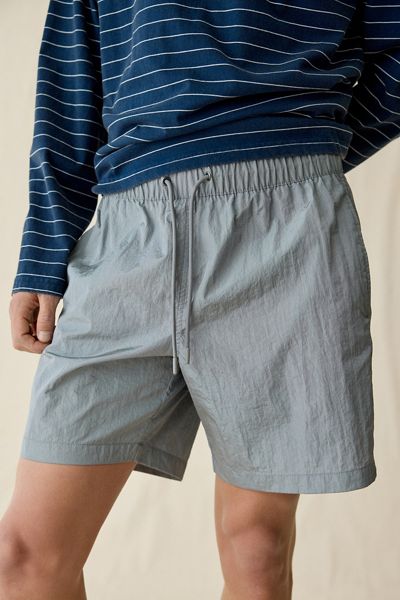 UO 7” Crinkle Short
