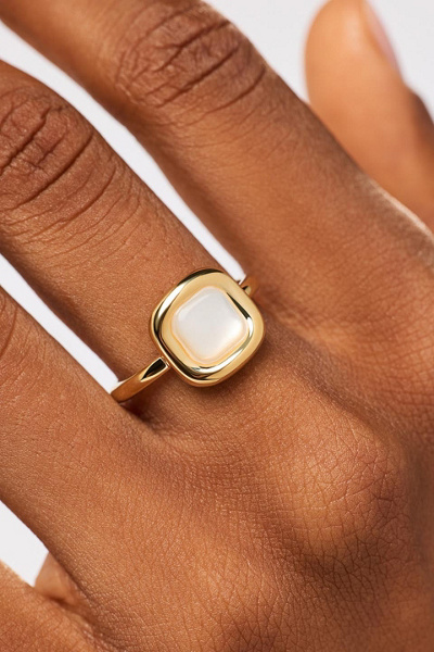 Ana Luisa Clara Mother of Pearl Statement Ring