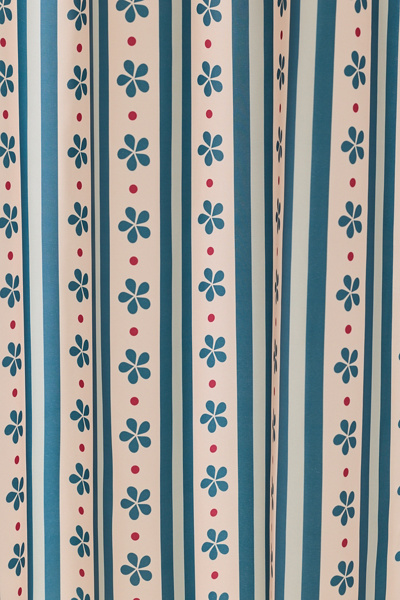 Stripes & Flowers Patterned Shower Curtain