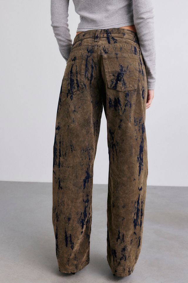 BDG Kayla Flocked Low-Rise Jeans #4