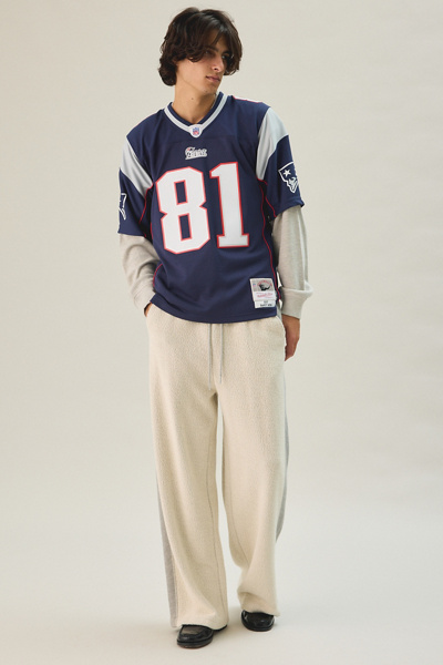 Mitchell & Ness NFL New England Patriots 2007 Legacy Football Jersey Tee