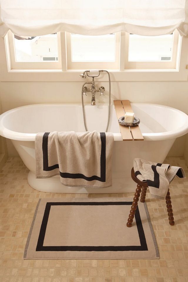 Bed Threads Two-Toned Bath Mat #3