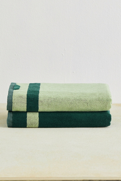 Bed Threads Two-Toned Bath Towels Set