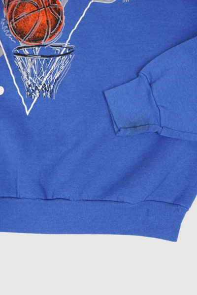 Vintage Xavier Musketeers Basketball Crewneck