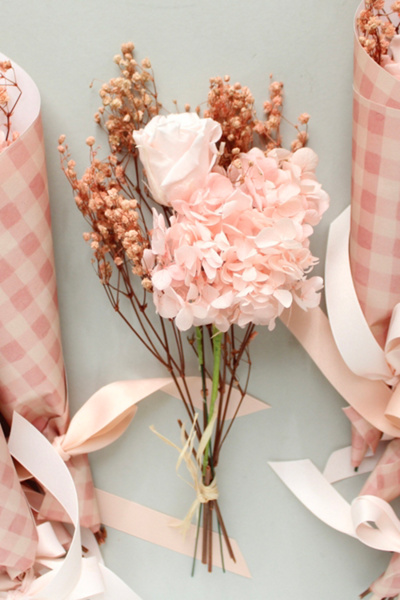 Roxanne’s Dried Flowers Pretty In Pink Bouquet