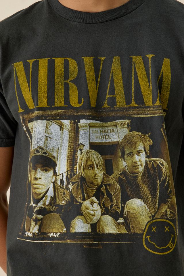 Nirvana 1991 Nevermind Graphic Tee | Urban Outfitters