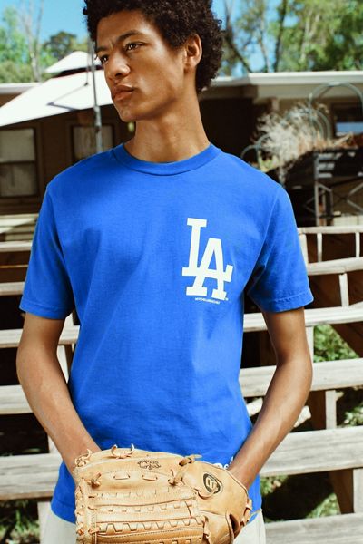 Men's Sports Jerseys, T-Shirts & Sweatshirts | Urban Outfitters