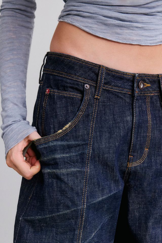 BDG Mallory Mid-Rise Horseshoe Jeans #2