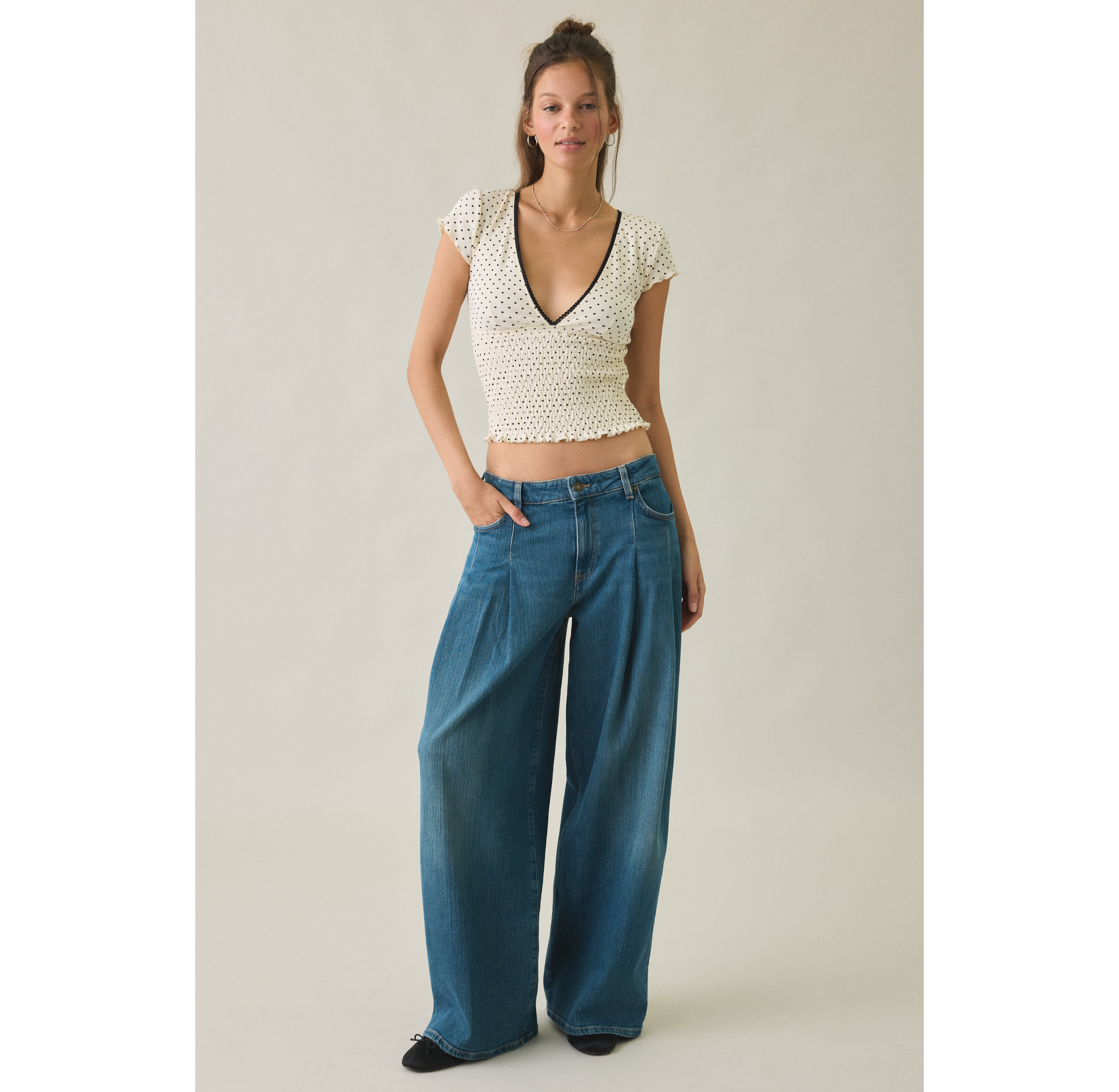 GUESS Jeans Pleated Extra Wide-Leg