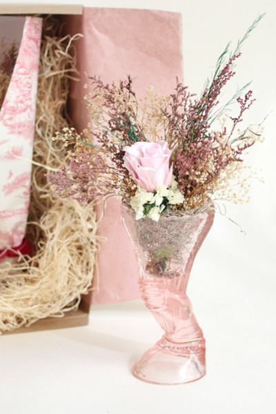 Roxanne’s Dried Flowers The Sweetheart Arrangement