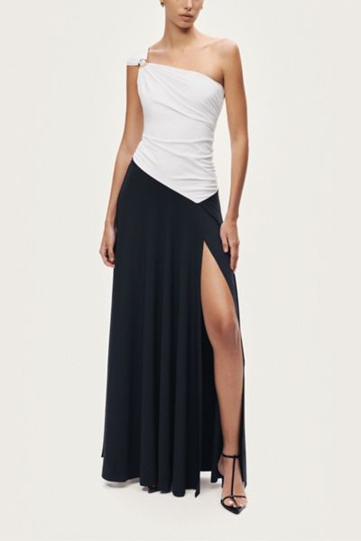 Prom Dresses: Short, Long, Strapless & More | Urban Outfitters