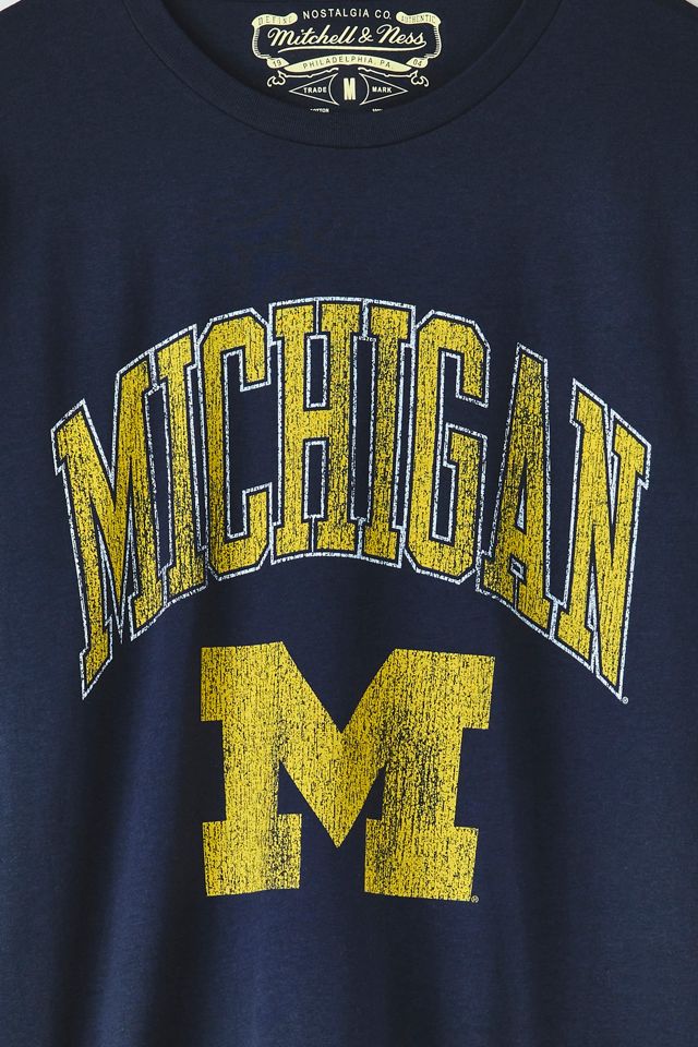 T-shirt à manches longues Mitchell & Ness NCAA University Of Michigan avec logo Arch #1
