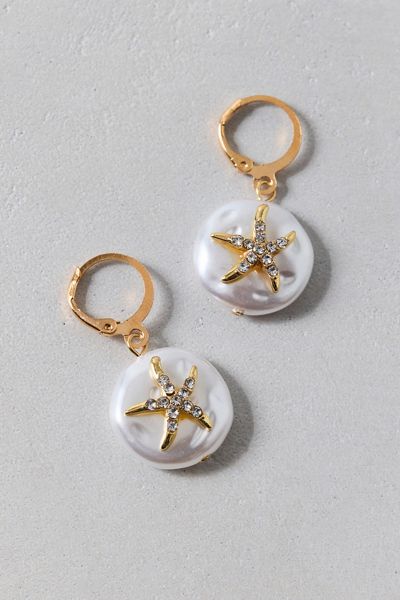 Gilded Shell Pendant Necklace
