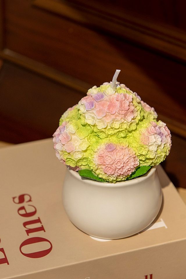 Southlake Gifts Hydrangea Candle #1