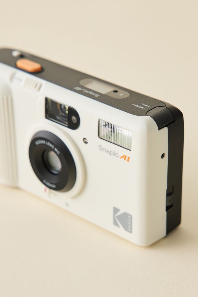 Kodak Snapic A1 35mm Film Camera | Urban Outfitters Canada