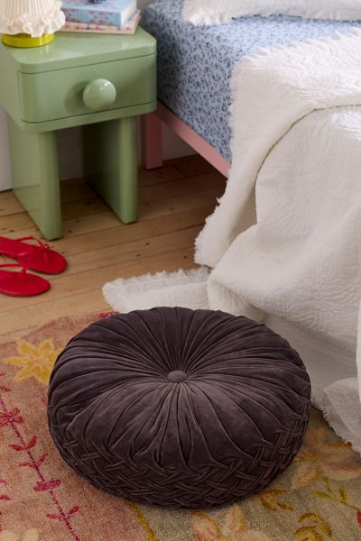 Round Pintuck Velvet Floor Pillow