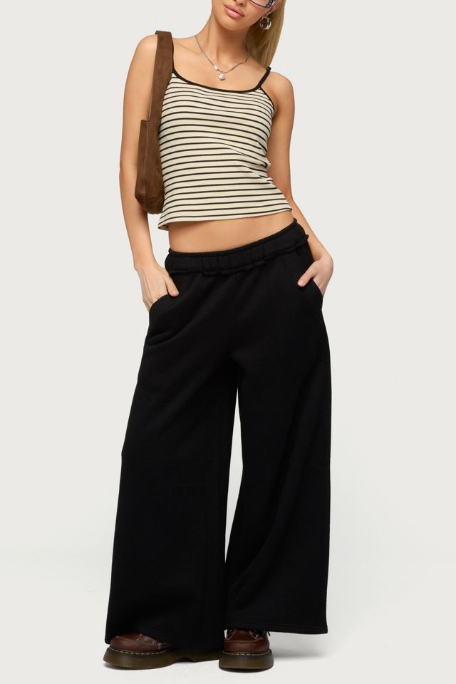 Edikted Petite Kori Oversized Sweatpants #1