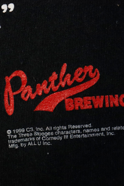 Vintage 1999 Curly's Light Beer Panther Brewing Graphic T-Shirt