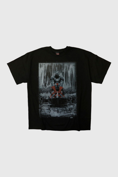 Vintage 2012 Marvel Mad Engine Captain America Graphic T-Shirt