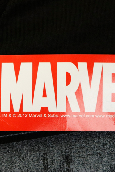 Vintage 2012 Marvel Mad Engine Captain America Graphic T-Shirt