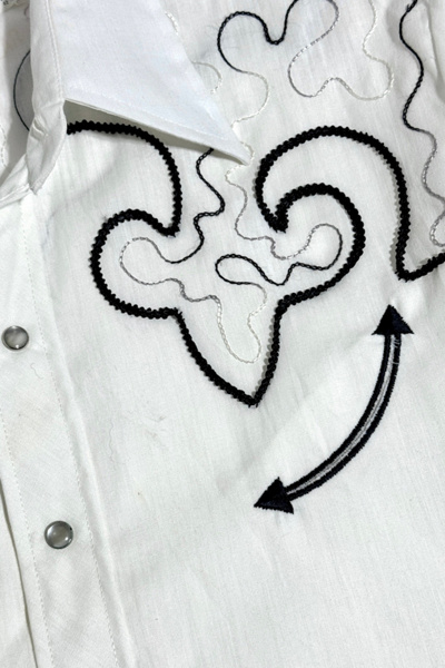 Vintage 1970's Wrangler Chainstitched Western Smile Pocket Pearl Snap Shirt