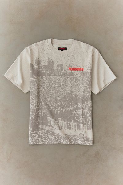 PLEASURES Soccer Graphic Heavyweight Tee