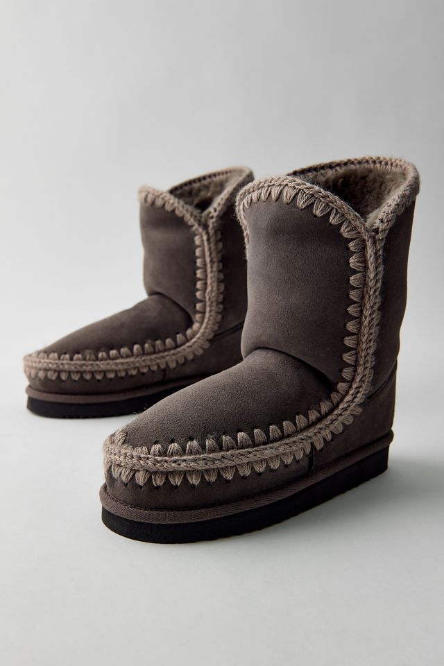 MOU 24 Sheepskin Boots #1