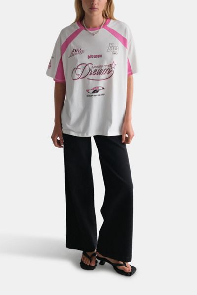 Abrand Living the Dream Tom Tee