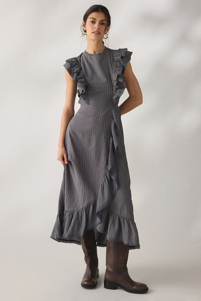 Daisy Street Salem Open Tie-Back Asymmetric Ruffle Maxi Dress
