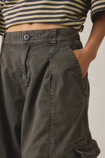 BDG Static Mid-Rise Cargo Culotte Pants