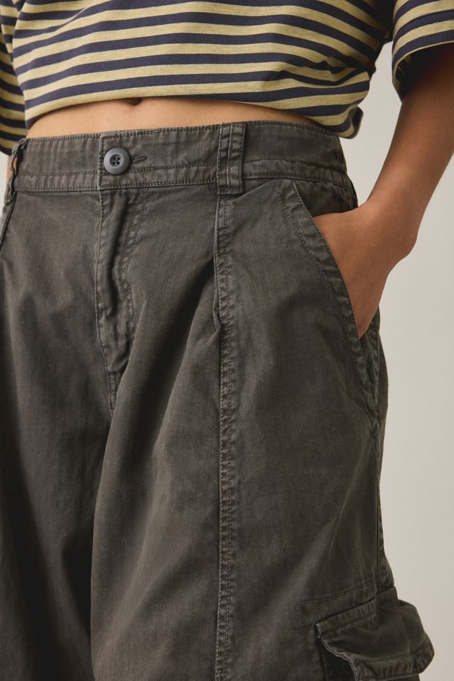 BDG Static Mid-Rise Cargo Culotte Pants #4