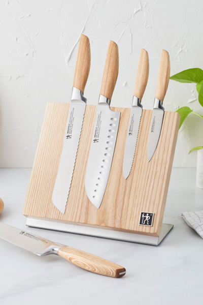Henckels Pakka 6-pc Magnetic Easel Knife Set in Wood at Urban Outfitters