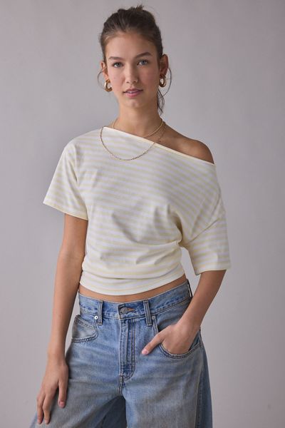 T-shirt asymétrique à épaules dénudées Wildlands Lioness
