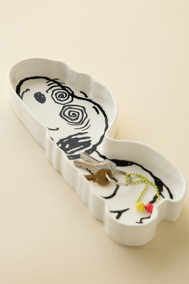Magpie X Peanuts Tune Out Snoopy Shaped Ceramic Trinket Dish