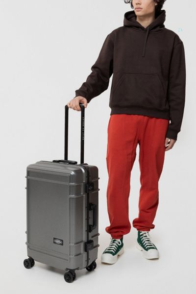 Eastpak Resist'r Case Medium Luggage