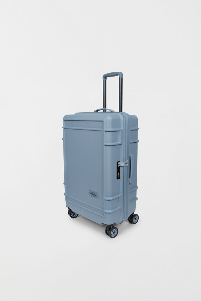 Eastpak Resist'r Zip Medium Luggage #1