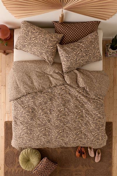 Sherri Reversible Animal Print Duvet Cover