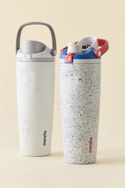 Owala FreeSip® Sway Soccer Collection 30 oz Water Bottle