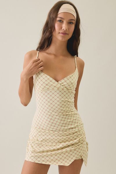 Mini-robe à encolure surplis froncée Bec Out From Under