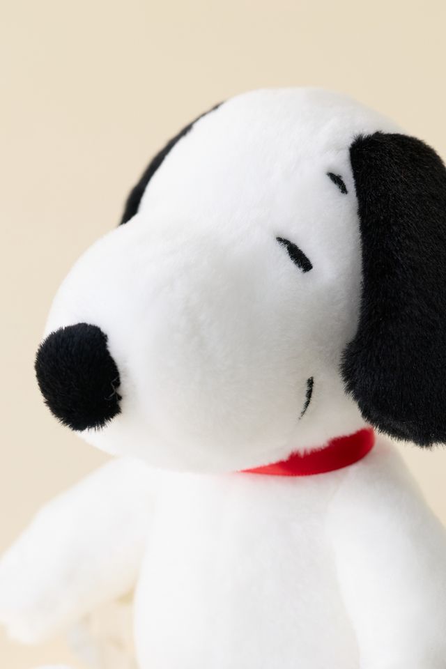 Peanuts Snoopy 8-inch Plushie #1