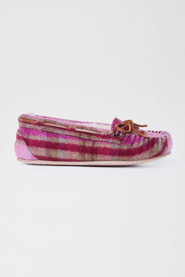 Minnetonka Cally Faux Fur Suede Moccasin Slipper #1