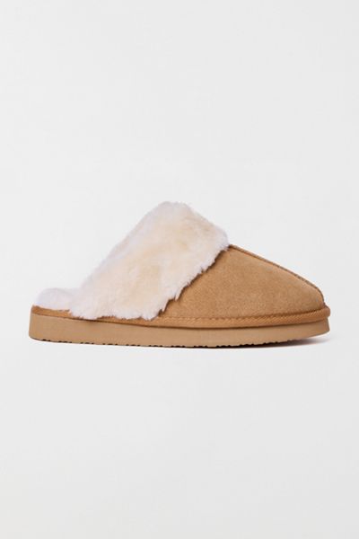Minnetonka Chesney Faux Fur Suede Scuff Slippers