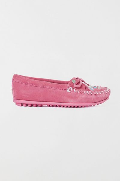 Minnetonka  Women's Thunderbird Animikii Suede Beaded Moccasin