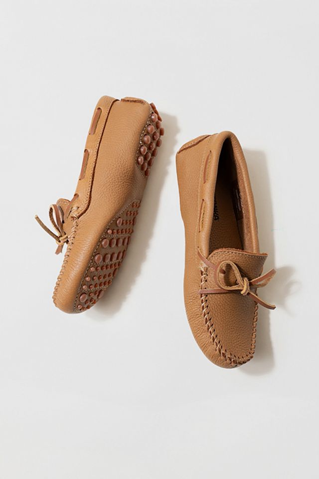 Minnetonka Leather Classic Driver Loafer #1