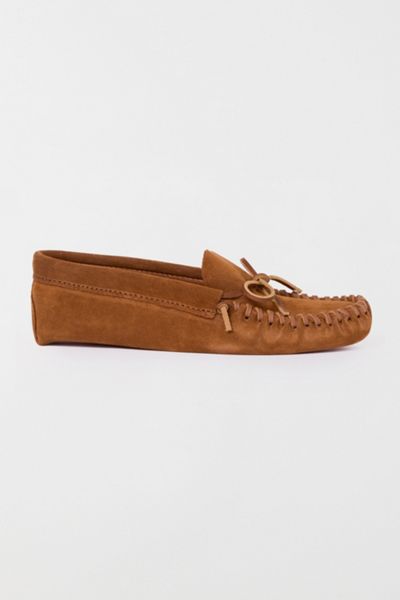 Minnetonka Men's Suede Softsole Moccasin Slipper