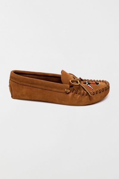 Minnetonka Men's Thunderbird Animikii Suede Beaded Softsole Moccasin
