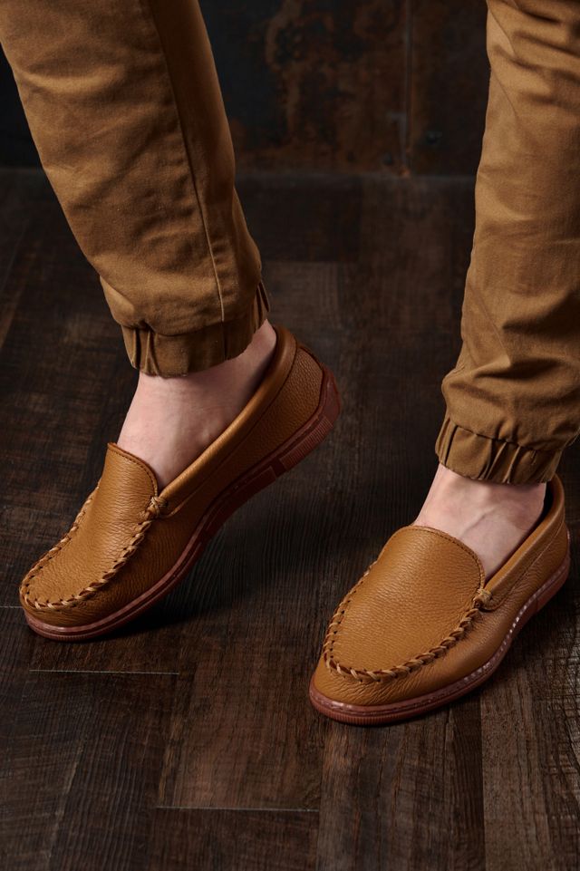 Minnetonka Moosehide Leather Moccasin #1